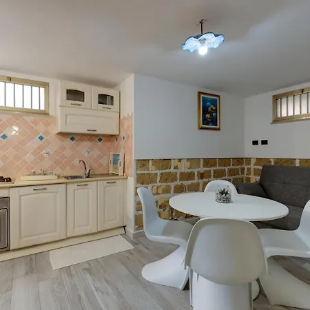 Agostina Antonio Apartment Putzu Idu